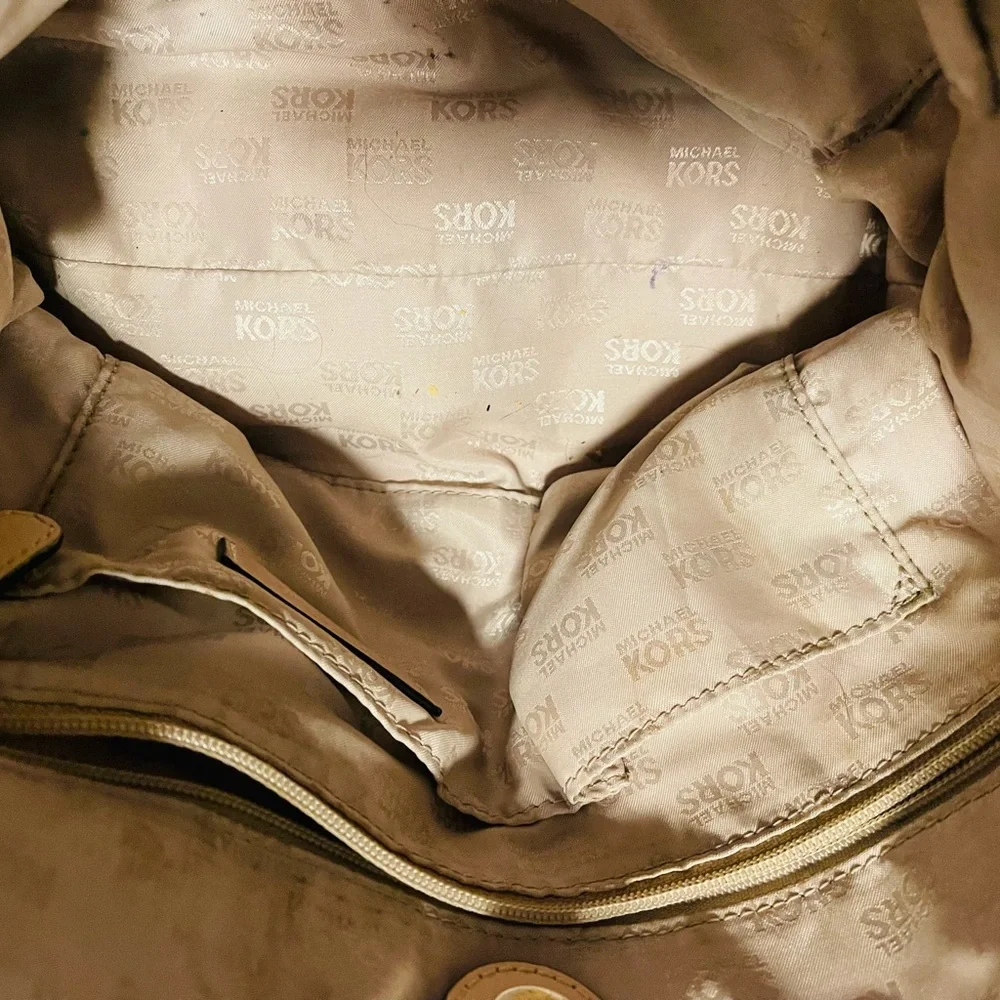 Fabulous ecru leather Michael Kors leather tote - Picture 13 of 14